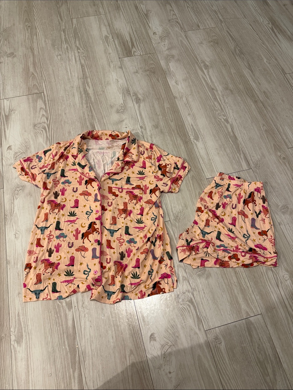 Women’s little sleepies pajama set